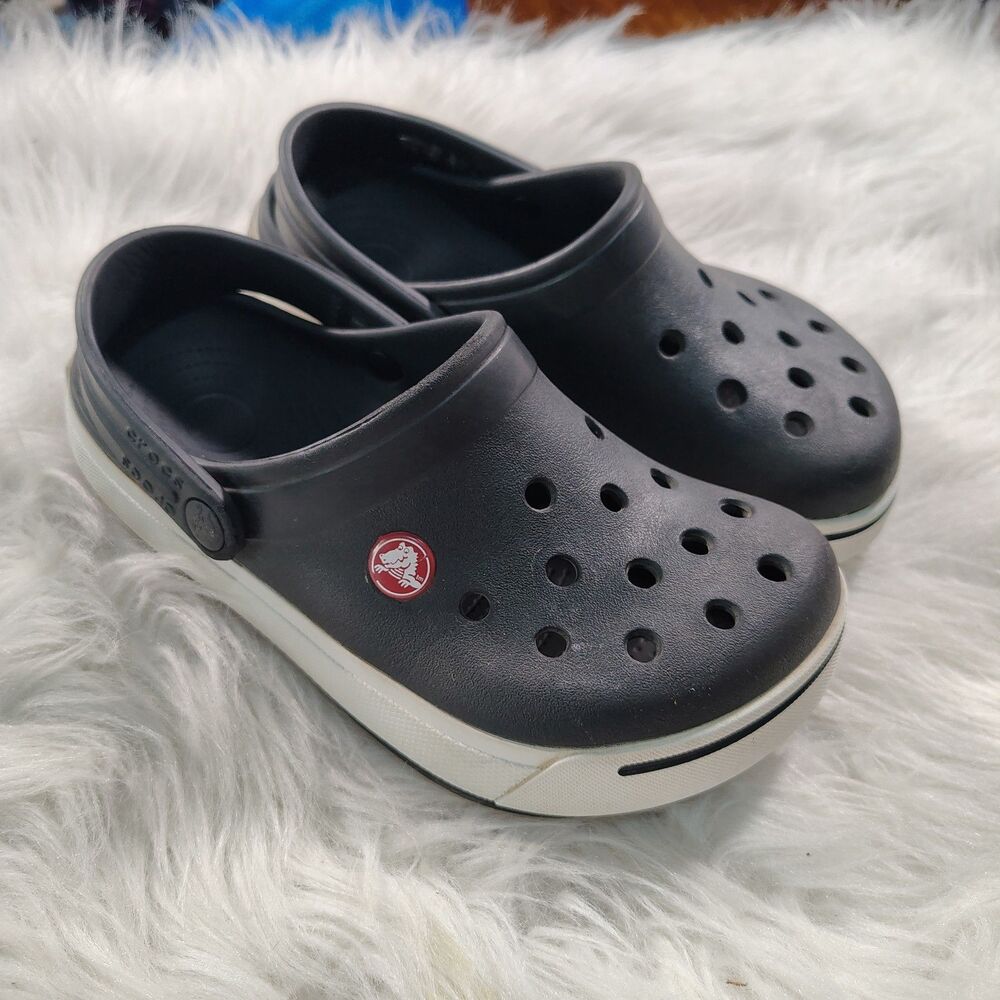 Crocs Kids Size J2